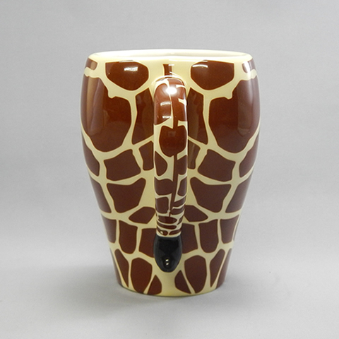 animals mug giraffe