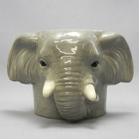 animals mug elephant